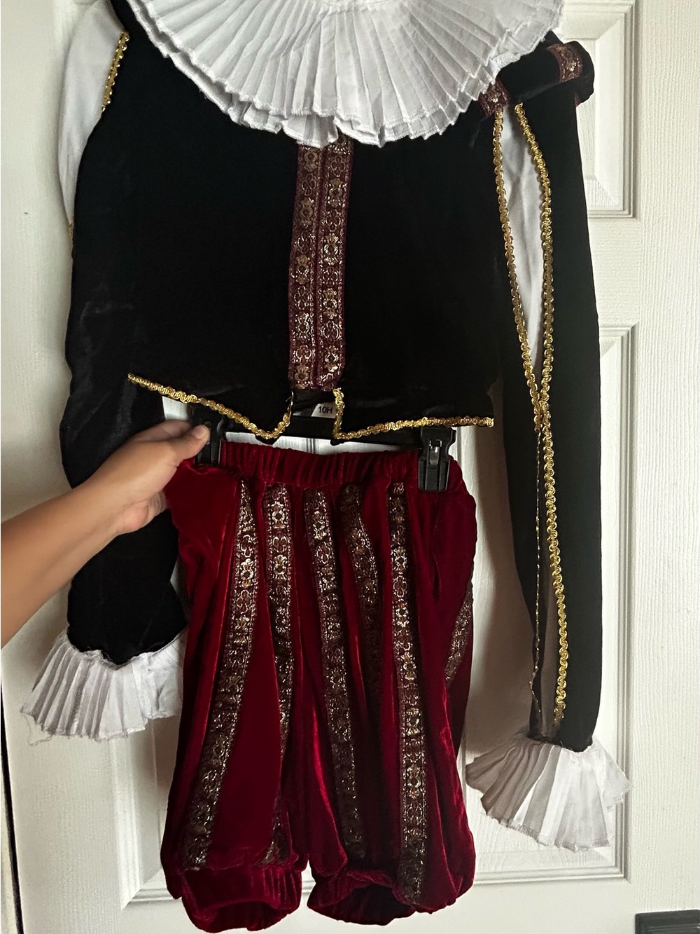 Burgundy & Black Renaissance Page Boy Costume for Kids - Picture 4 of 6